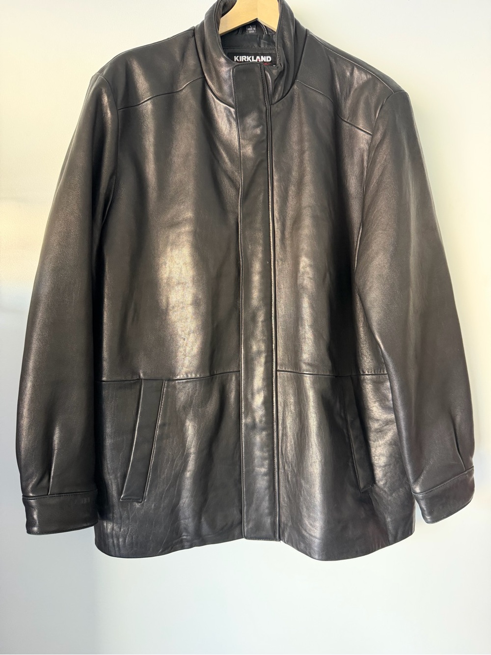 Kirkland Signature Men's Black Leather Jacket Sz L Luxury Pockets Zip & Snaps